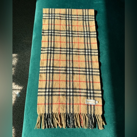 Authentic Burberry Cashmere Scarf - Picture 1 of 14